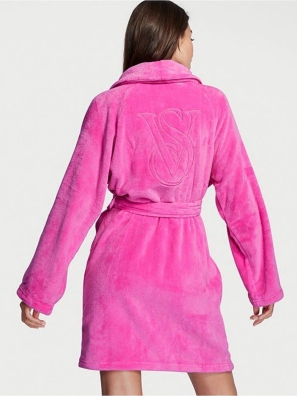 hot pink victoria’s secret pink fluffy robe
